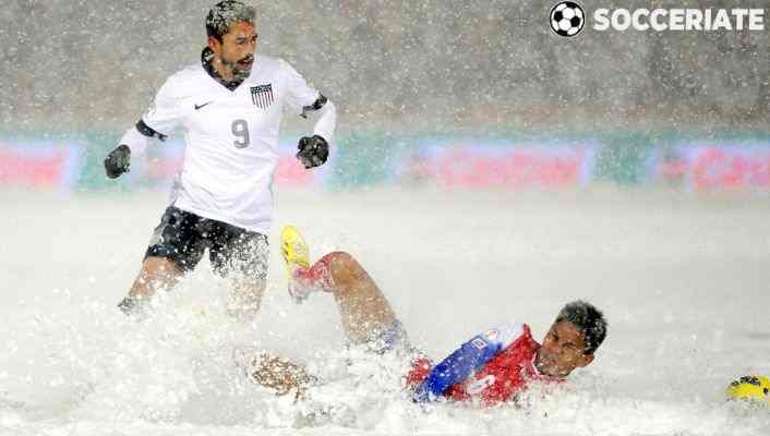 how do soccer players play in the cold